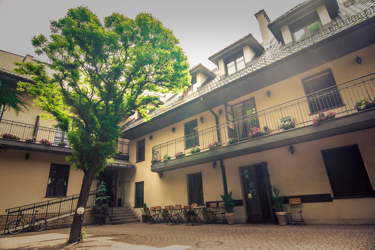 Nobilton Hotel Krasków Exterior foto